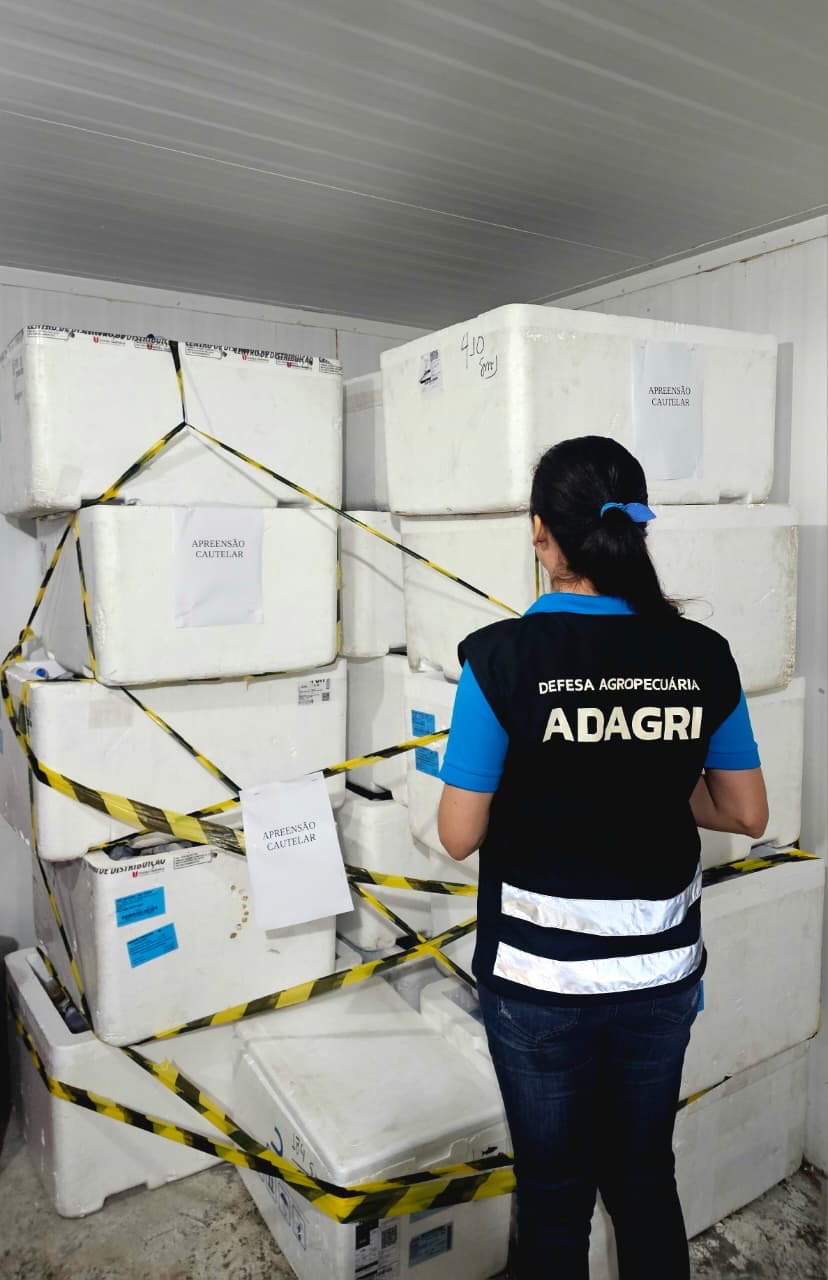 Adagri apreende cautelarmente doses da vacina Excell 10 no Ceará